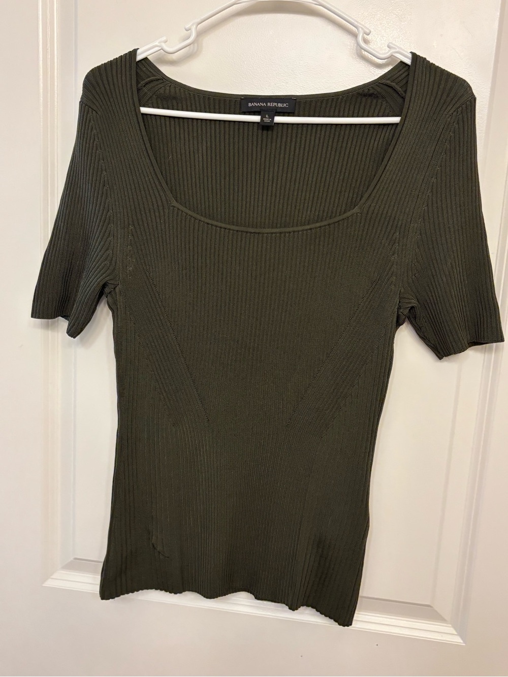 Banana Republic Dark Olive Ribbed Scoop Neck Tee